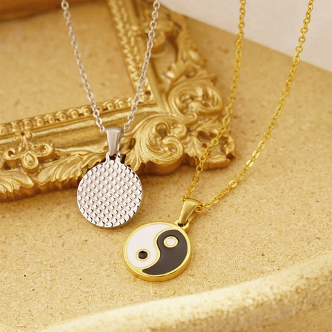 Collier Pendentif Yin Yang Tai Chi Acier Inoxydable Émail Style Ethnique Vintage Bijoux Pour Couples Hommes Femmes