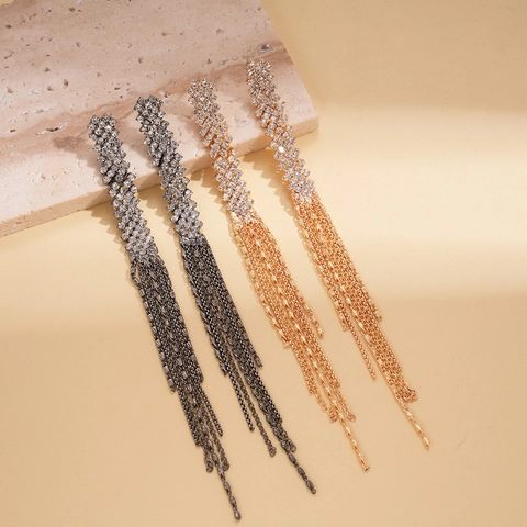 Eleganti Orecchini Pendenti Lunghi Con Nappa Di Lusso Da Donna Rame Strass Con Perno In Acciaio Stile Occidentale