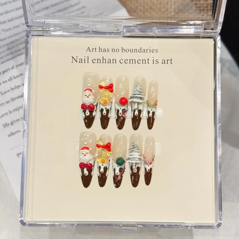 Kerst Plaknagels Handgemaakt Stiletto Lang 3D Kerstman Sneeuwpop Chocolade Stijl Feestelijke Kunstnagels