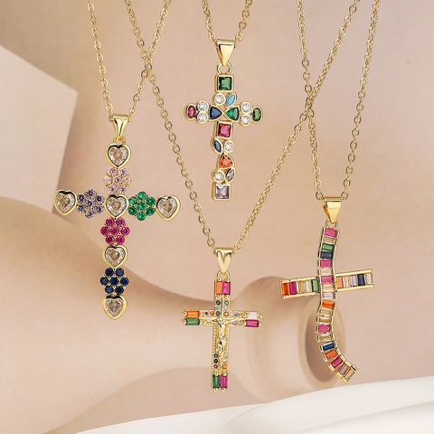 Collar Con Colgante De Cruz De Cobre Chapado En Oro Circón Colorido Incrustaciones Joyería De Moda Para Mujeres