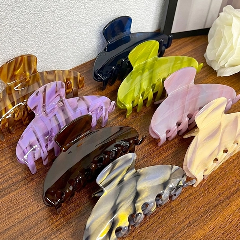 Large Acetate Hair Claw Clip Elegant Marble Tortoise Pattern Shark Hairpin For Women Daily Styling Strong Hold