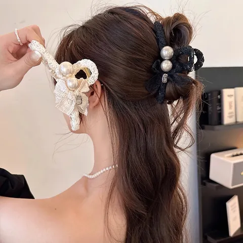 Elegant Lace Bowknot Hair Claw Clip With Large Faux Artificial Pearls Plastic Metal Shark Clip For Women French Style Hair Styling