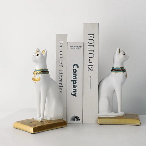 Egyptian Cat Goddess Bastet Figurines Resin Ancient Mythology Statue For Home Office Desk Decor Vintage Art Ornament