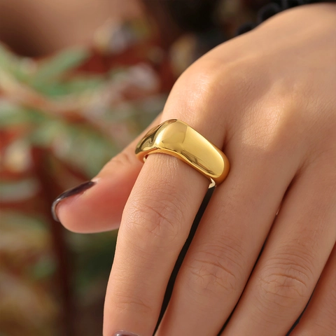 Anello Quadrato Geometrico Acciaio Inossidabile Placcato Oro 18K PVD Minimalista Irregolare Gioielli Da Dito Per Donna