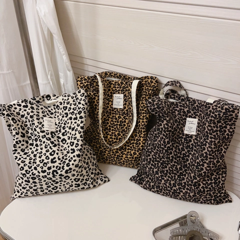 Leopard Print Canvas Tote Bag Large Capacity Twill Velvet Shoulder Handbag Retro Trendy For Women Students Daily