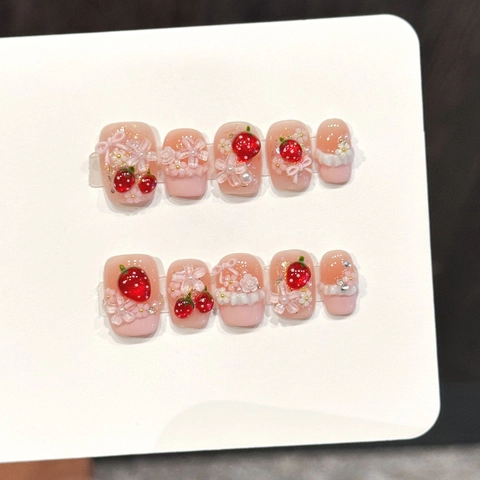 Press On Nails Handmade 3D Strawberry Flower Artificial Pearl Decor Pink Gradient Sweet Style For Women Girl