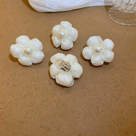 Süße Stoffblumen Ohrringe Mit Imitationsperle Und Silbernem Ohrstecker Eleganter Floraler Schmuck Für Damen