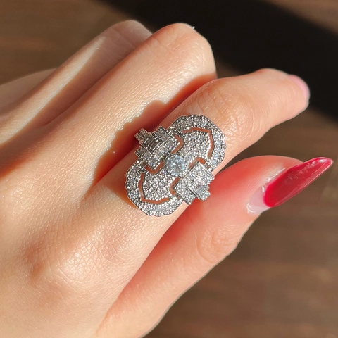 Art Deco Vintage Geometric Shield Ring Copper Zircon Inlaid Hollow Out Luxury Cocktail Finger Jewelry Unisex