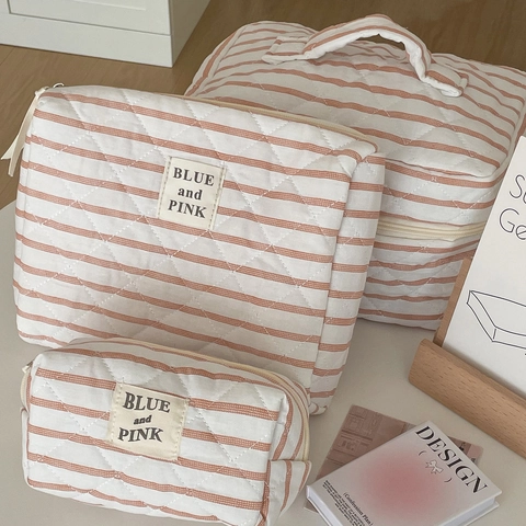 Quilted Striped Makeup Bag Cotton And Polyester Portable Travel Toiletry Case Organizer Bag For Women