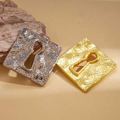 Broche Cuadrado De Aleación Para Mujer Con Diseño Hueco De Cerradura Textura Martillada Vintage Accesorio De Solapa