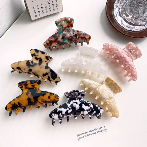 Large Hair Claw Clips Acetate Leopard Tortoise Pattern Marble Elegant Korean Style Shark Hairclip Women Accessories