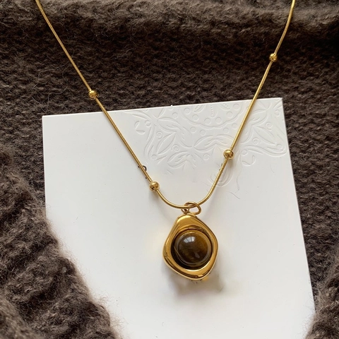 Tiger Eye Stone Necklace Stainless Steel Pendant Beaded Chain Geometric Round Retro Clavicle Jewelry For Women