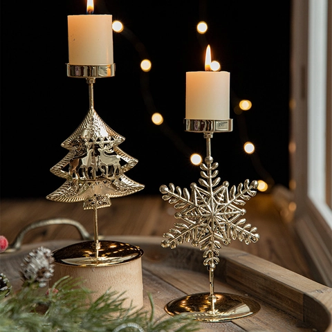 Christmas Candlestick Holder Golden Metal Hollow Snowflake Reindeer Star Desktop Ornament Retro Festive Home Decor