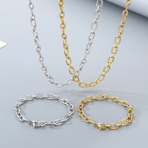 Conjunto De Collar Y Pulsera De Acero Inoxidable Cadena De Eslabones En O Textura Retorcida Joyería De Moda
