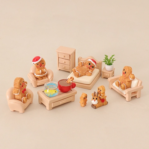 Christmas Miniature Gingerbread Man Dollhouse Furniture Resin Figurines Tiny Sofa Bed Table Micro Landscape Home Decor
