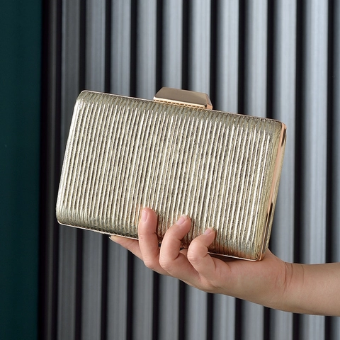 Pleated Evening Clutch Bag For Women Metallic Vertical Striped Wedding Party Banquet Handbag With Detachable Chain Strap