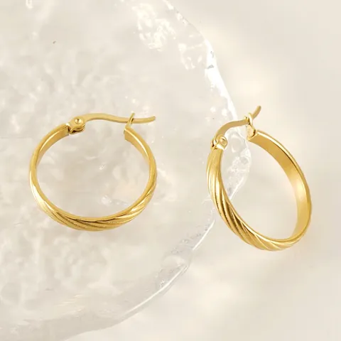 Twisted Hoop Earrings 18K Gold Plated Stainless Steel Spiral Texture Snap Closure Retro Elegant Fashion Jewelry For Women