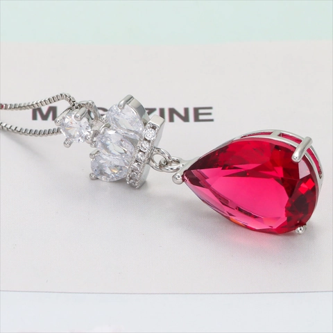 Elegant Crown Design Imitation Ruby Drop Pendant Necklace Earring Jewelry Set Copper Rhinestone Jewelry For Wedding Women