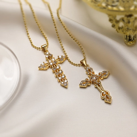 Retro Cross Pendant Necklace Copper Gold Plated With Zircons Niche Style For Women Jewelry Bead Chain