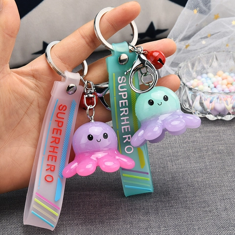 Porte-clés Lumineux Poulpe Astronaute Dessin Animé Poupée en Résine Acrylique Pendentif Sac Mignon Couple Porte-clés Voiture