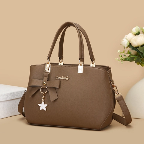 Damen Handtasche Aus PU-Leder Mit Lychee-Muster Schleife Und Sternanhänger Elegante Große Tote Umhängetasche Für Den Alltag
