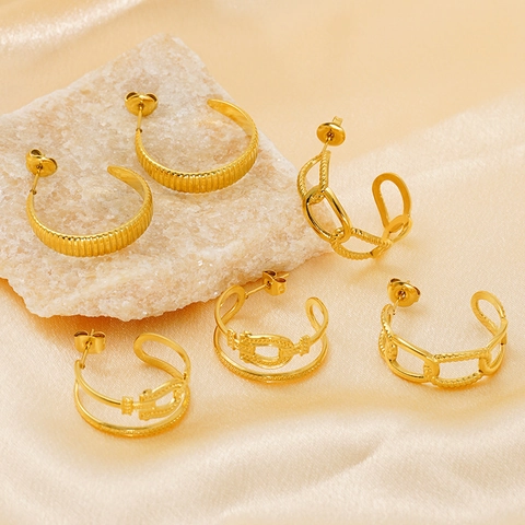 Geometric C Shaped Hoop Earrings For Women Stainless Steel 18K Gold Plated Light Luxury Ins Style Fashion Jewelry
