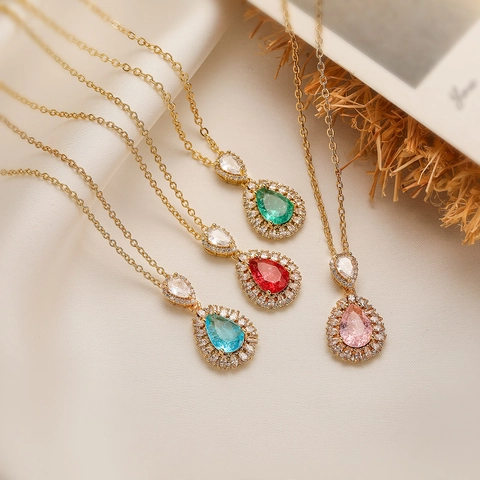 Druppel Hanger Ketting Koper 18K Verguld Zirkonia Halo Elegante Sieraden Voor Dames Minimalistische Stijl