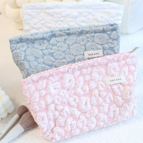 Trousse De Maquillage Gaufrée Nuage Capacité Jacquard Toile Pochette Cosmétique Portable Voyage Trousse De Toilette Florale Douce Femmes
