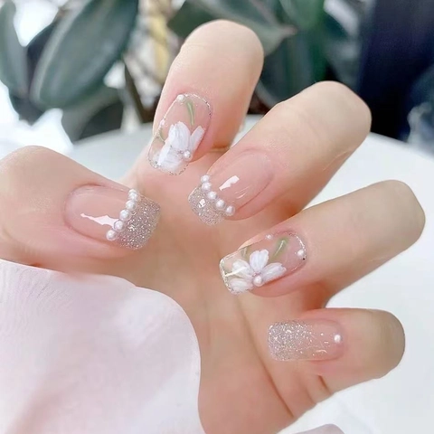 Press On Nagels Frans Zoete Witte Bloem Kunstmatige Kunstparel Glitter Gradiënt Glanzend Vierkant Rond Voor Dames