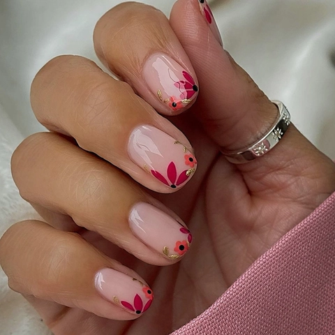 Floral Press On Nails Nude Pink Sweet Artificial False Nails Medium Long For Women Elegant Reusable Manicure