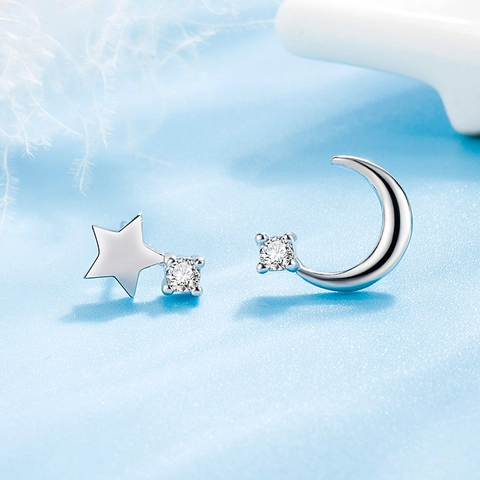 Asymmetrical Star Moon Stud Earrings Copper White Gold Plated Cubic Zirconia Elegant Jewelry With Silver Earring Post