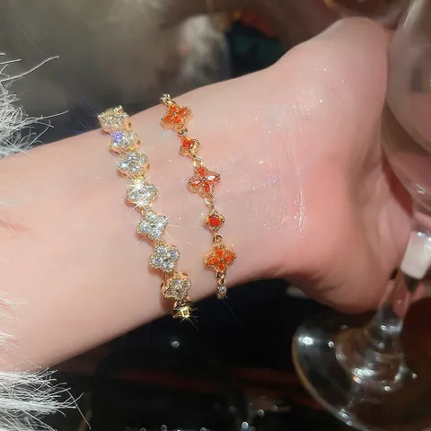 Bracciale A Quadrifoglio E Fiori In Rame Placcato Oro 18K Con Zirconi Gioielli Vintage Eleganti Da Donna