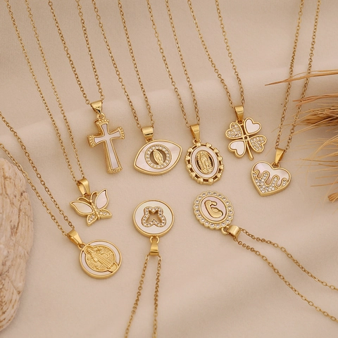 Collana Con Ciondolo In Conchiglia Placcata Oro Rame Acciaio Inossidabile Farfalla Croce Cuore Zircone Intarsiato Gioielli Di Moda Donne