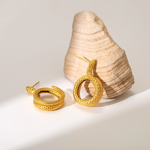 Snake Stud Earrings 18K Gold Plated Stainless Steel Fish Scale Texture Retro Punk Twisted Hoop Jewelry For Women