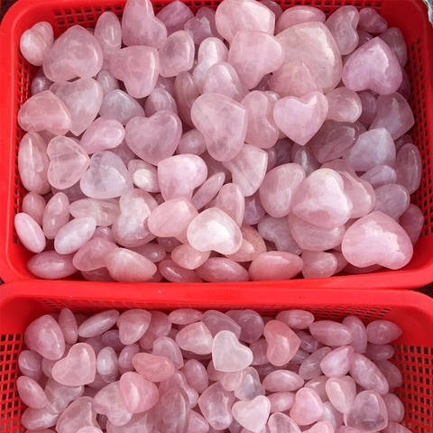 Pietra Di Quarzo Rosa Naturale A Forma Di Cuore Lucidata Cristallo Rosa Per Decorazione Casa Ufficio Meditazione