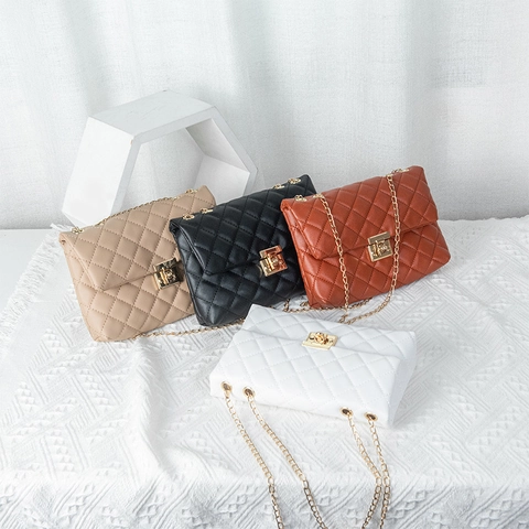 Women Shoulder Bag PU Leather Quilted Rhombus Pattern Gold Chain Strap Crossbody Small Square Handbag For Daily Use