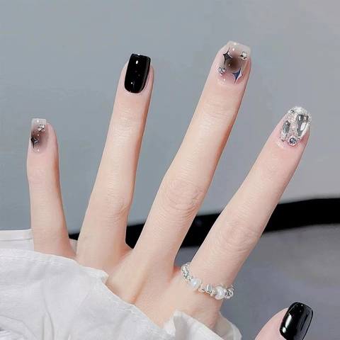 Elegant Resin Press On Nails With 3D Butterfly Rhinestone Design Long Coffin Fake Nails Star Heart Pattern Manicure Tips For Women