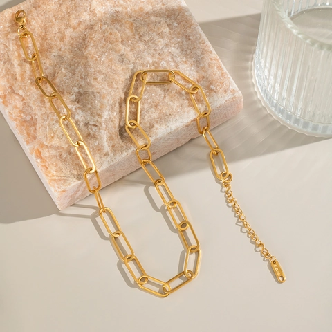 Minimalistische Büroklammer Kette Gold Beschichteter Edelstahl Wasserdichter Geometrischer Schmuck Damen
