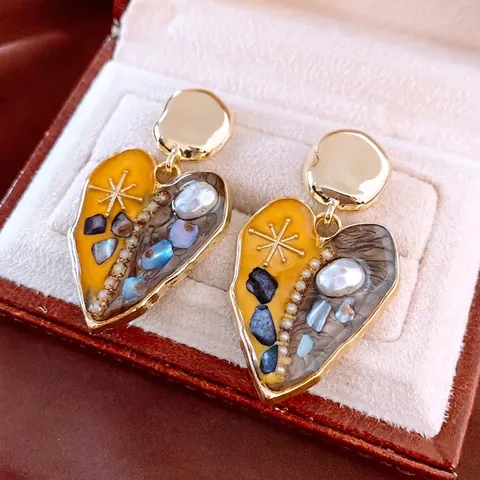 Pendientes Colgantes De Corazón Asimétricos Vintage Con Perla Artificial De Imitación Fragmentos De Concha Resina Estrella Y Poste De Plata