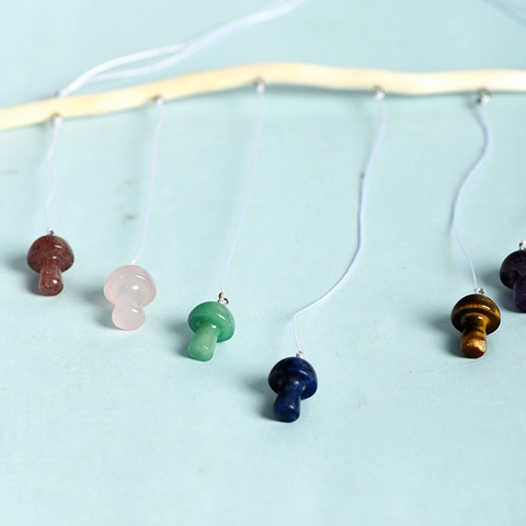 Natural Crystal Wind Chimes Healing Stones Mushroom Star Hanging Decor Wood Branch Window Car Ornament Handmade