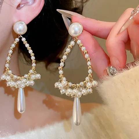 French Vintage Water Drop Artificial Pearl Dangle Earrings With Silver Earring Post Elegant Retro Luxury Style For Women