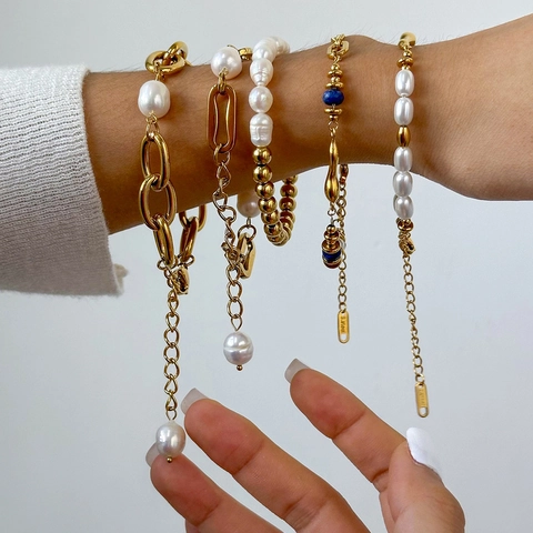 Set di Braccialetti di Künstliche Perle in Acciaio Inossidabile Placcato Oro Design Geometrico a Strati per Donna Gioielli Eleganti
