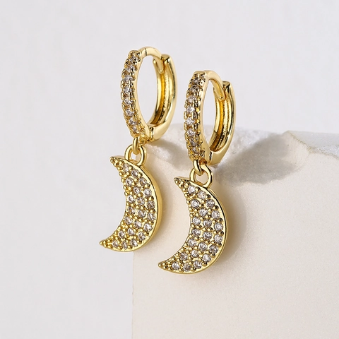 Delicate Copper Crescent Moon Drop Earrings For Women Gold Plated Micro Paved Rhinestone Hoop Earrings Fashion Jewelry Gift