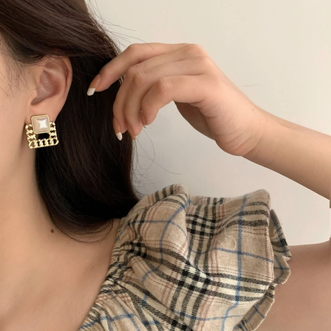 Vintage Square Stud Earrings Alloy Chain Link Faux Artificial Pearl Geometric Gold Tone Elegant Fashion Jewelry For Women
