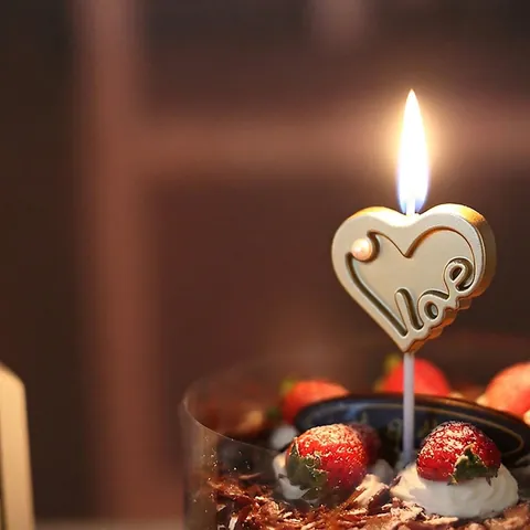 Heart Shaped Birthday Candle Gold Color Love Engraved With Faux Artificial Pearl Cake Topper For Valentine Day Anniversary Party Decoration