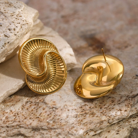 18K Gold Plated Stainless Steel Spiral Texture Water Drop Stud Earrings For Women Ins Style Asymmetric Fashion Jewelry