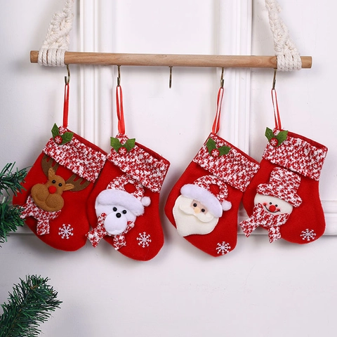 Christmas Stockings Felt Knit Hanging Ornament Gift Bag With Santa Snowman Reindeer Cartoon Pattern For Holiday Home Decor