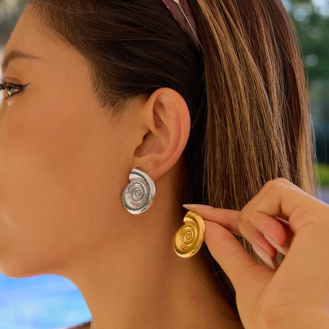 Spiraalschelp Knopoorbellen Voor Dames Roestvrij Staal Titanium 18K Verguld Minimalistische Luxe Oceaan Vakantie Sieraden