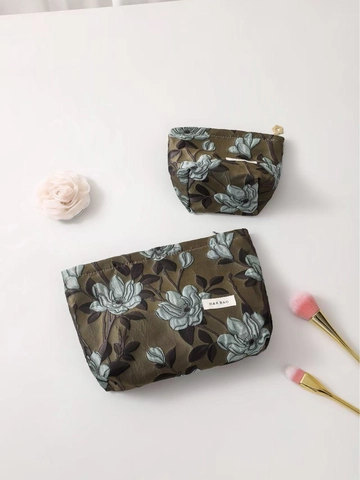 Vintage Magnolia Floral Embroidery Cosmetic Bag Jacquard Fabric Portable Travel Makeup Pouch Skincare Organizer Retro Elegant