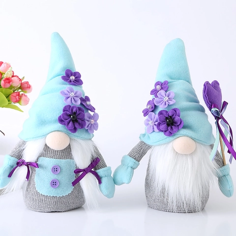 Muttertag Gnom Gesichtsllose Puppe Dekoration Mit Spitzhut Lila Blumen Herz Feenstab Blau Grau Stehende Rudolph Plüschtier